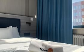 Mooncity Hotel & Boardinghouse